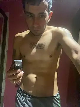 Snapshot of YouBad_boy31 chatting on 12-26-24, 12:46 YouBad boy31 online show from 12-26-24, 12:46