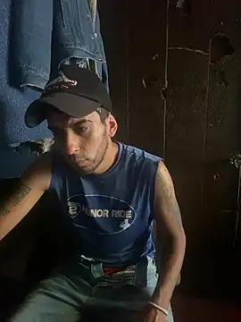 Snapshot of YouBad_boy31 chatting on 12-29-24, 04:08 YouBad boy31 online show from 12-29-24, 04:08