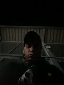 Snapshot of YouBad_boy31 chatting on 02-18-26, 07:15 YouBad boy31 online show from 02-18-26, 07:15