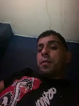 Snapshot of YouBad_boy31 chatting on 03-01-26, 02:46 YouBad boy31 online show from 03-01-26, 02:46