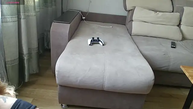 MilaaMilaa online show from 11-01-25, 02:35