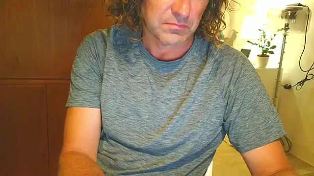 Snapshot of costanza7070 chatting on 03-05-26, 03:46 costanza7070 online show from 03-05-26, 03:46