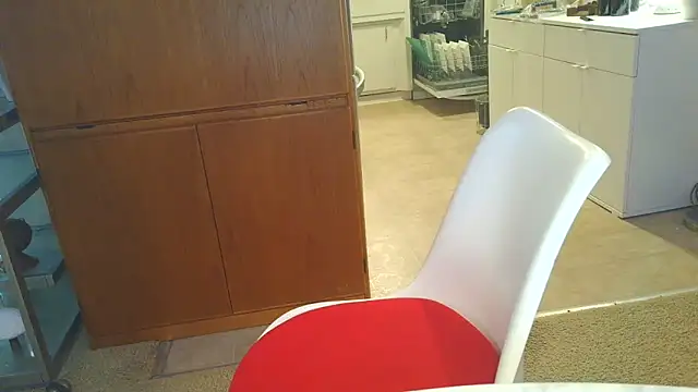 Snapshot of costanza7070 chatting on 03-15-26, 07:47 costanza7070 online show from 03-15-26, 07:47