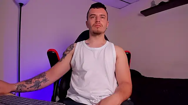 james connor2 online show from 11-02-25, 03:58