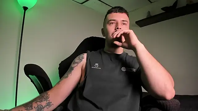 james connor2 online show from 02-07-26, 06:44