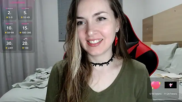 Snapshot of Naughty_Annn chatting on 12-14-25, 02:28 Naughty Annn online show from 12-14-25, 02:28