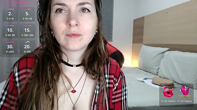 Snapshot of Naughty_Annn chatting on 01-16-26, 02:37 Naughty Annn online show from 01-16-26, 02:37