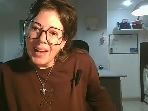 Snapshot of Calentandote chatting on 06-25-26, 08:41 Calentandote online show from 06-25-26, 08:41