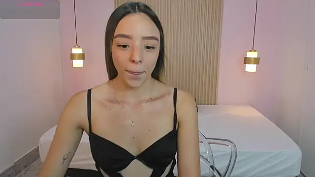 AliceRoss0 online show from 05-06-26, 08:14