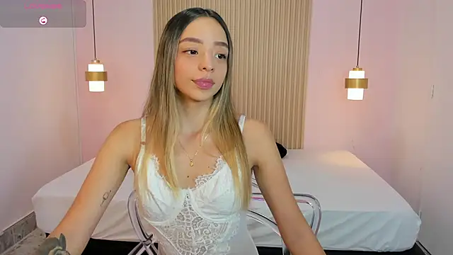 AliceRoss0 online show from 05-13-26, 08:16