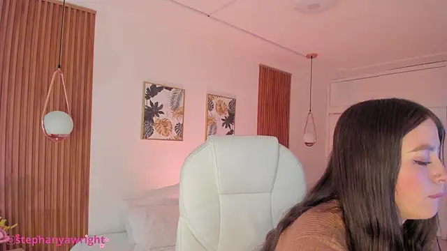 TiffanyWright online show from 01-27-25, 12:58