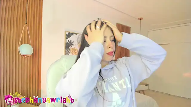 TiffanyWright online show from 03-22-25, 01:08