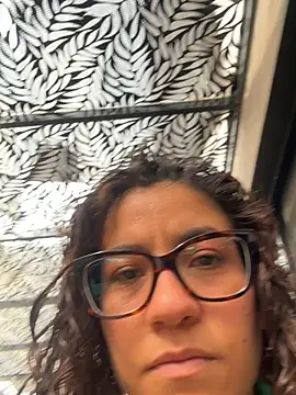 Snapshot of ValeriEvan chatting on 02-12-26, 08:04 ValeriEvan online show from 02-12-26, 08:04