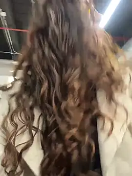 Snapshot of ValeriEvan chatting on 03-03-26, 08:04 ValeriEvan online show from 03-03-26, 08:04