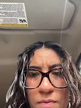 Snapshot of ValeriEvan chatting on 03-09-26, 07:29 ValeriEvan online show from 03-09-26, 07:29