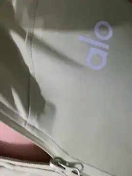 Snapshot of GreciaKMQ chatting on 12-21-25, 05:14 GreciaKMQ online show from 12-21-25, 05:14