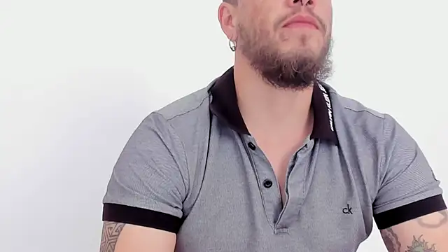 Beard xox online show from 10-23-25, 08:07