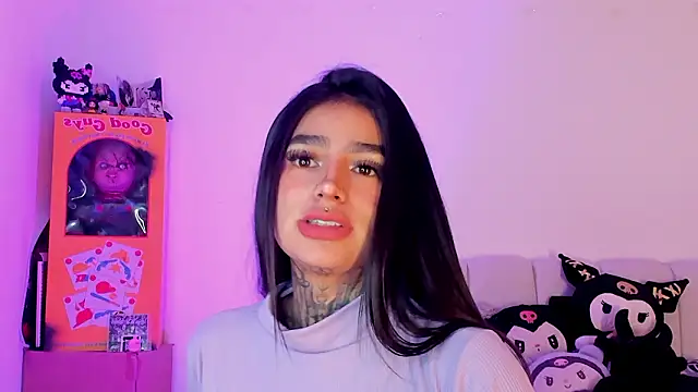 Snapshot of shadowcatt_ chatting on 02-13-26, 10:06 shadowcatt online show from 02-13-26, 10:06