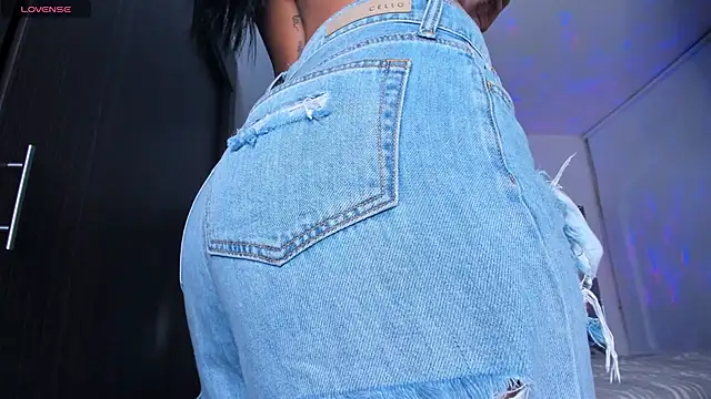 Snapshot of samaay07_ chatting on 03-16-25, 03:14 samaay07 online show from 03-16-25, 03:14