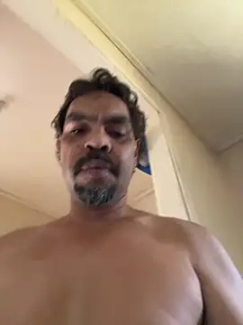 Snapshot of Wazz_Handsome chatting on 10-08-25, 04:10 Wazz Handsome online show from 10-08-25, 04:10