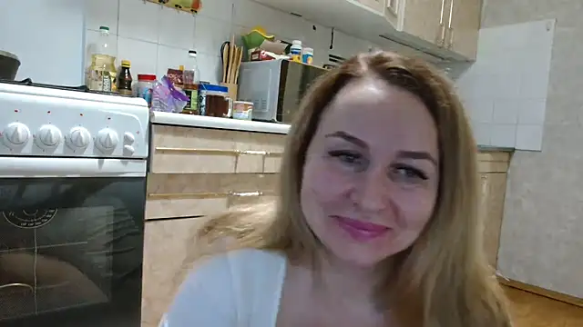 Vika  online show from 03-06-25, 04:08