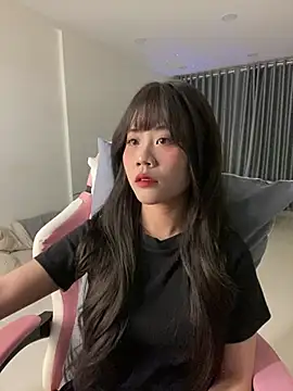 -rosiie- online show from 02-13-25, 02:20