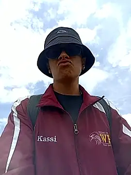 Cuervo maniaco online show from 02-13-26, 04:47