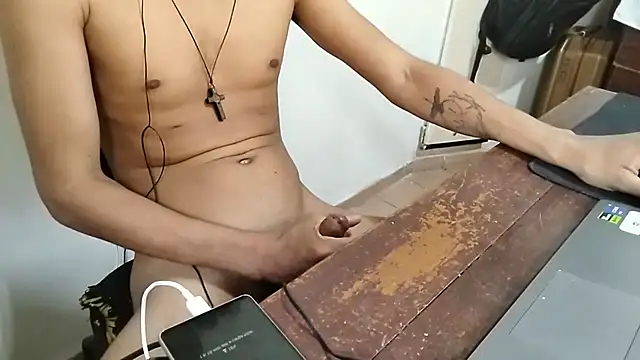 RenziTatte online show from 10-17-25, 03:03