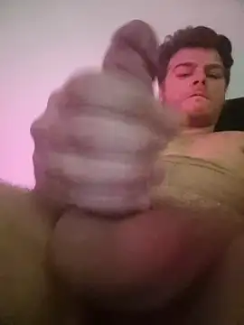 Snapshot of majinm83 chatting on 03-22-26, 08:07 majinm83 online show from 03-22-26, 08:07