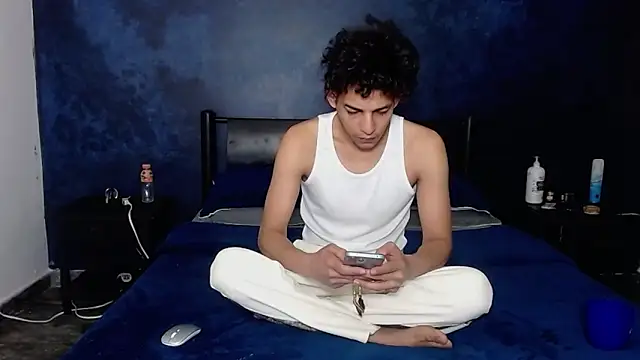 Dirtymatthew online show from 02-05-26, 02:22