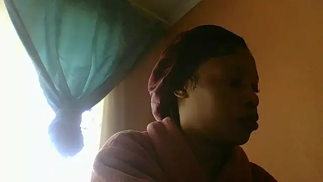 Snapshot of NAUGHTYSHALOTXX chatting on 05-27-26, 06:54 NAUGHTYSHALOTXX online show from 05-27-26, 06:54
