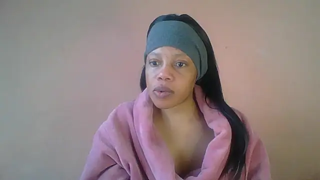Snapshot of NAUGHTYSHALOTXX chatting on 06-04-26, 09:26 NAUGHTYSHALOTXX online show from 06-04-26, 09:26