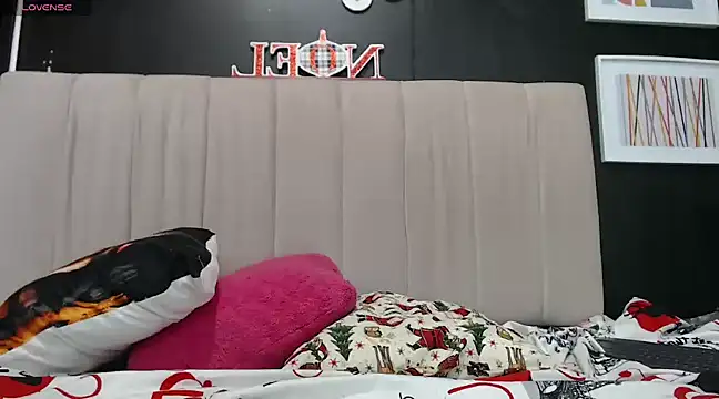 Snapshot of _angeline_love chatting on 12-11-24, 06:47 angeline love online show from 12-11-24, 06:47