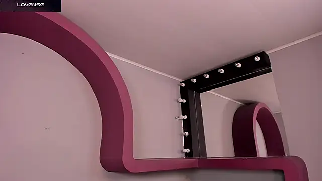 morganlake  online show from 12-23-25, 03:37