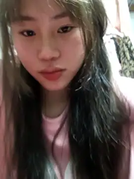 Snapshot of Alissa_121 chatting on 01-17-26, 05:27 Alissa 121 online show from 01-17-26, 05:27