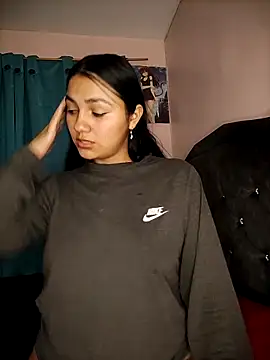 Snapshot of Nahiara_velez chatting on 02-26-25, 05:31 Nahiara velez online show from 02-26-25, 05:31