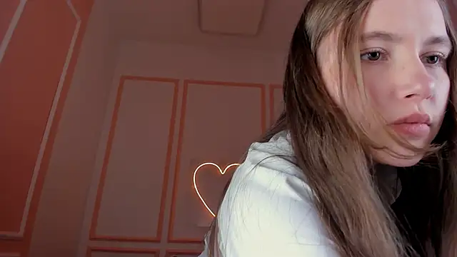 Snapshot of MaryannSoftt chatting on 09-24-25, 04:21 MaryannSoftt online show from 09-24-25, 04:21