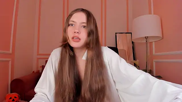 Snapshot of MaryannSoftt chatting on 10-23-25, 04:06 MaryannSoftt online show from 10-23-25, 04:06