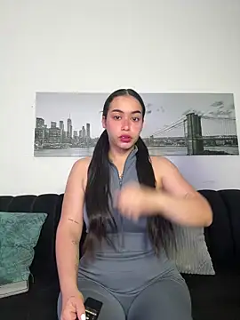 SophieRoyals online show from 03-18-26, 01:25