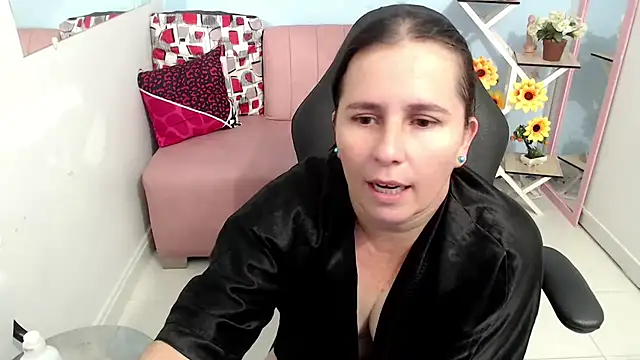 victoria jones online show from 09-24-25, 06:22