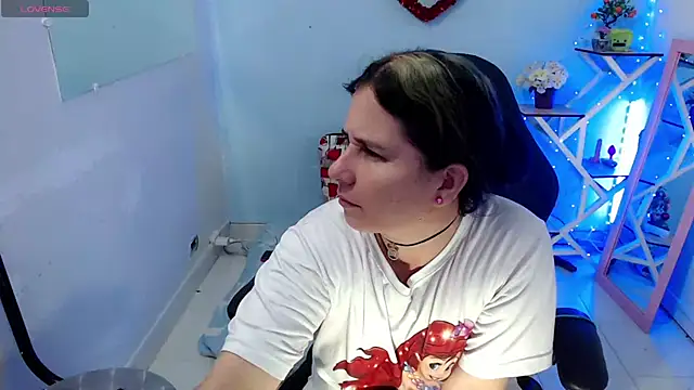 victoria jones online show from 01-19-26, 01:59