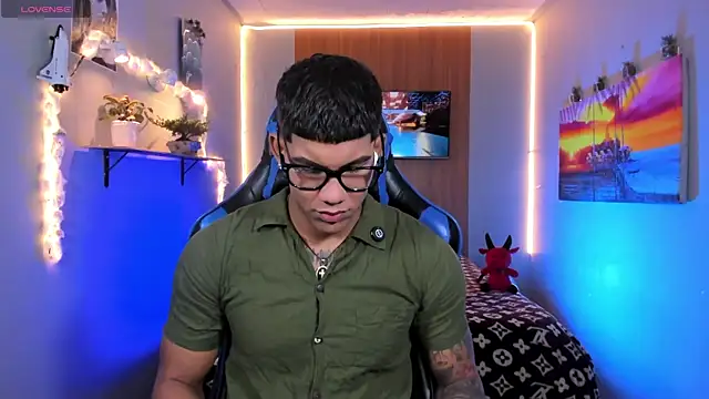 Snapshot of Damian_latinxxx chatting on 07-30-26, 09:08 Damian latinxxx online show from 07-30-26, 09:08