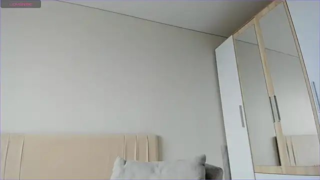 sweety vikky online show from 01-06-25, 03:20