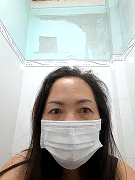 Baby-sexytits18 online show from 03-07-25, 06:43