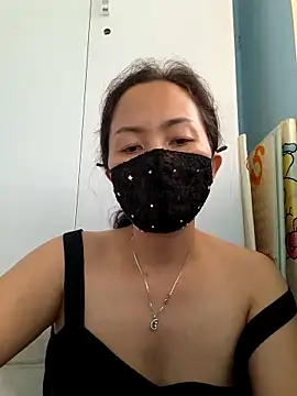 Baby-sexytits18 online show from 03-08-25, 04:01