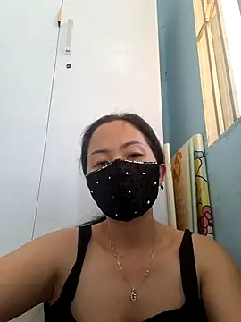 Baby-sexytits18 online show from 03-08-25, 08:11