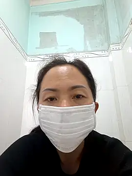 Baby-sexytits18 online show from 03-14-25, 06:21