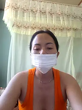 Baby-sexytits18 online show from 03-22-25, 03:41