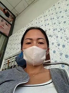 Baby-sexytits18 online show from 09-11-25, 12:11