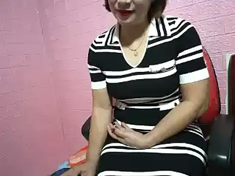 Mama-BigPussy online show from 12-13-24, 07:25